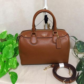 コーチ(COACH)の♡新品COACHクロスグレーンレザー ベネット ミニサッチェル 2Wayバック♡(ショルダーバッグ)