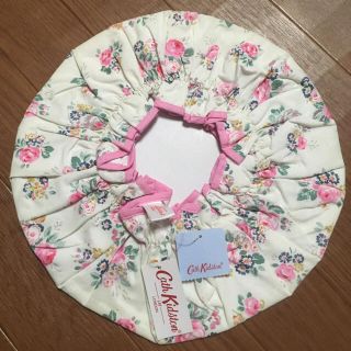 キャスキッドソン(Cath Kidston)のタグ付きシャワーキャップ 2500円のお品(タオル/バス用品)