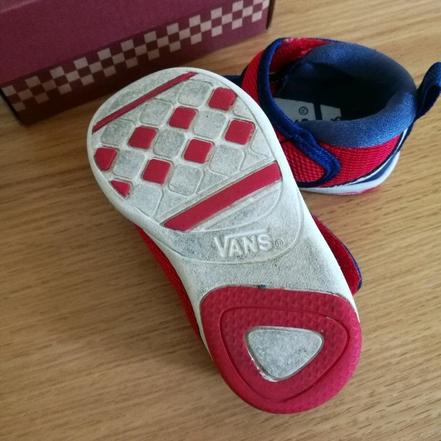 VANS(ヴァンズ)のVANS ベビーサンダル キッズ/ベビー/マタニティのベビー靴/シューズ(~14cm)(サンダル)の商品写真