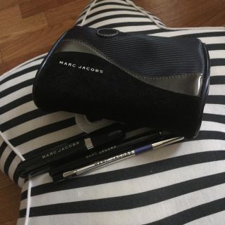 マークジェイコブス(MARC JACOBS)のMARC JACOBS メイクポーチ&コスメ 未使用 NY購入(その他)