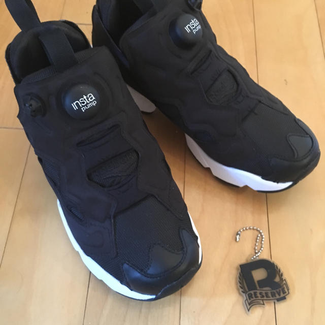 Reebok(リーボック)のリーボック Reebok Insta Pump Fury ポンプフューリー  レディースの靴/シューズ(スニーカー)の商品写真