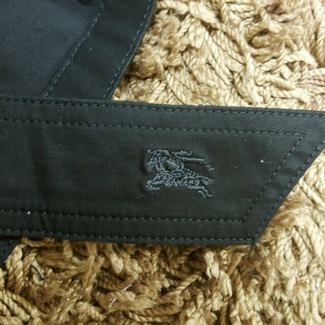 BURBERRY(バーバリー)のバーバリーブルーレーベル トレンチスカート ブラック レディースのスカート(ひざ丈スカート)の商品写真