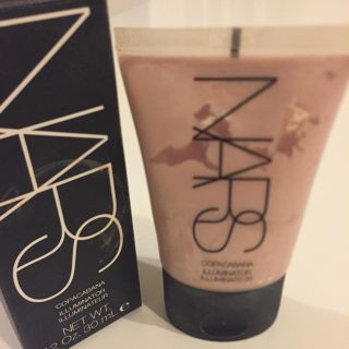 ナーズ(NARS)のNARS イルミネーター★2336コパカバーナ(コントロールカラー)