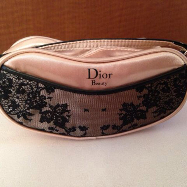 Dior(ディオール)のDIOR♡ポーチ2点セット レディースのファッション小物(ポーチ)の商品写真