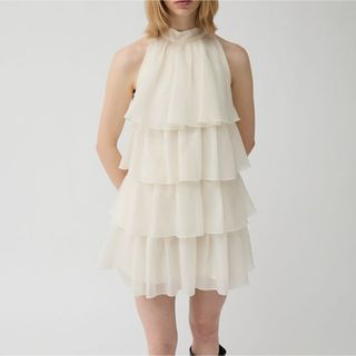 pium フリルヨークドーリーワンピースの通販 by ♡｜ラクマ