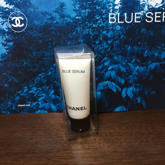 CHANEL(シャネル)のCHANEL ブルー セラム(美容液)５ml コスメ/美容のキット/セット(サンプル/トライアルキット)の商品写真