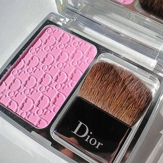 ディオール(Dior)の【新品未開封】Dior チーク ROSY GLOW(チーク)