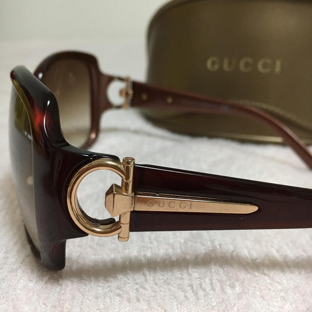 Gucci(グッチ)のGUCCI(グッチ) サングラス  レディースのファッション小物(サングラス/メガネ)の商品写真