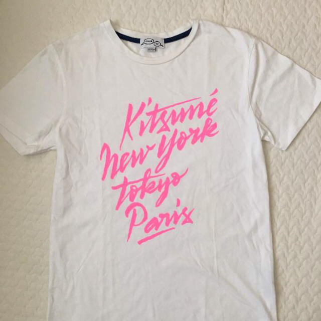 MAISON KITSUNE'(メゾンキツネ)のメゾンキツネ レディースTシャツ xxs レディースのトップス(Tシャツ(半袖/袖なし))の商品写真