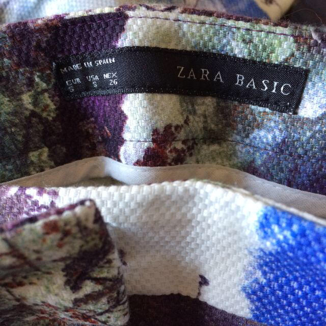 ZARA(ザラ)の水彩風森林プリントパンツ レディースのパンツ(カジュアルパンツ)の商品写真