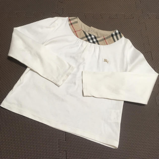 BURBERRY(バーバリー)のBURBERRY✴︎バーバリー薄手ロンTシャツ長袖カットソートップス120 キッズ/ベビー/マタニティのキッズ服女の子用(90cm~)(Tシャツ/カットソー)の商品写真