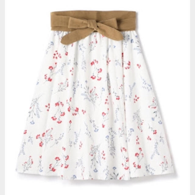 JILL by JILLSTUART(ジルバイジルスチュアート)のジルバイジルスチュアート 新品TIE-OBI FLORAL SK花柄スカート レディースのスカート(ひざ丈スカート)の商品写真