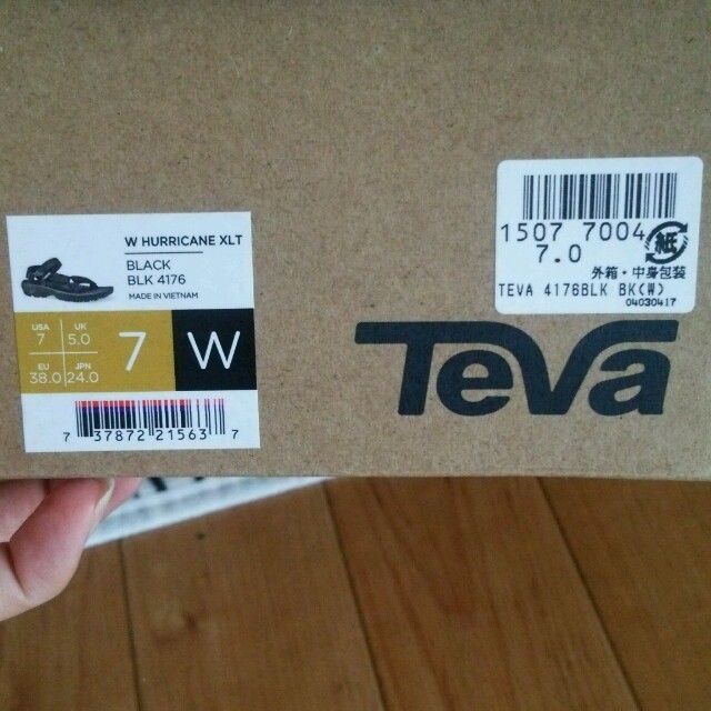 Teva(テバ)のテバ ハリケーン   レディースの靴/シューズ(サンダル)の商品写真