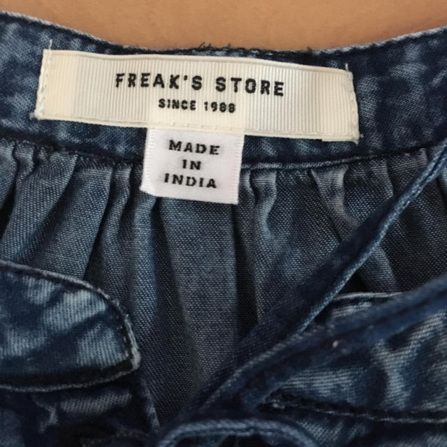 FREAK'S STORE(フリークスストア)のフリークスストア デニム刺繍ブラウス レディースのトップス(シャツ/ブラウス(長袖/七分))の商品写真