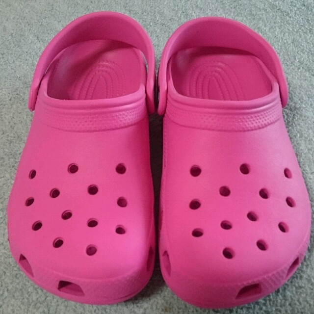 crocs(クロックス)のメグメグ様専用☆クロックス☆約20センチ  キッズ/ベビー/マタニティのキッズ靴/シューズ(15cm~)(サンダル)の商品写真