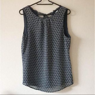 エイチアンドエム(H&M)のH&M☆トップス(シャツ/ブラウス(半袖/袖なし))