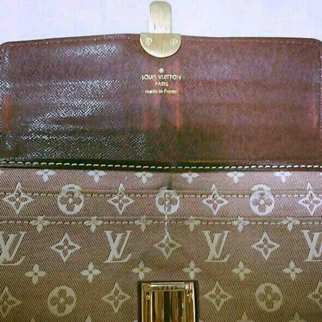 LOUIS VUITTON(ルイヴィトン)のルイヴィトン長財布 レディースのファッション小物(財布)の商品写真