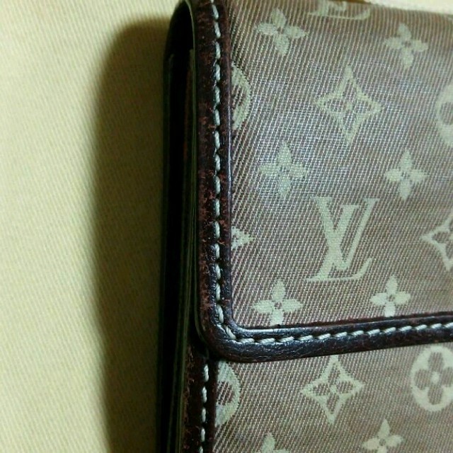 LOUIS VUITTON(ルイヴィトン)のルイヴィトン長財布 レディースのファッション小物(財布)の商品写真