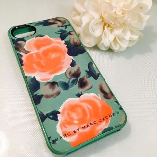 マークバイマークジェイコブス(MARC BY MARC JACOBS)のMARC BY MARC JACOBS iPhoneケース(モバイルケース/カバー)