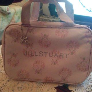 ジルスチュアート(JILLSTUART)のJILLSTUARTの花柄ポーチ(ハンドバッグ)