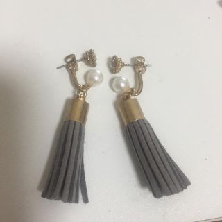 フリル タッセル パール ピアス(ピアス)