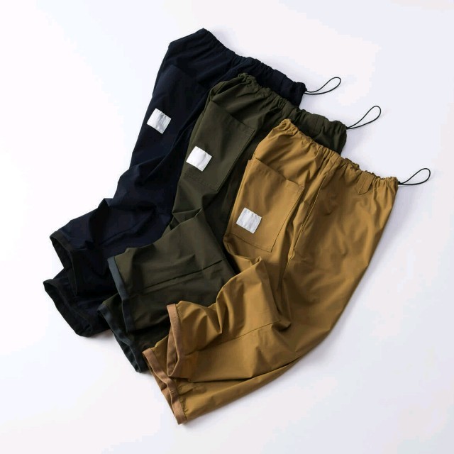 THE NORTH FACE(ザノースフェイス)の《thinq》relax ADAN tech pants メンズのパンツ(チノパン)の商品写真