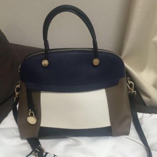 フルラ(Furla)の❤︎ レア 美品 ❤︎ フルラ パイパー マルチカラー ネイビー(ショルダーバッグ)