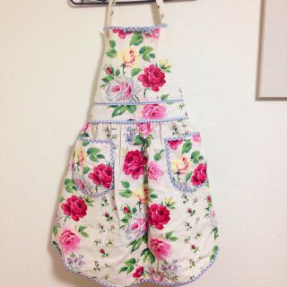 ローラアシュレイ(LAURA ASHLEY)の値下げ♥︎美品！ローラアシュレイ(ルームウェア)