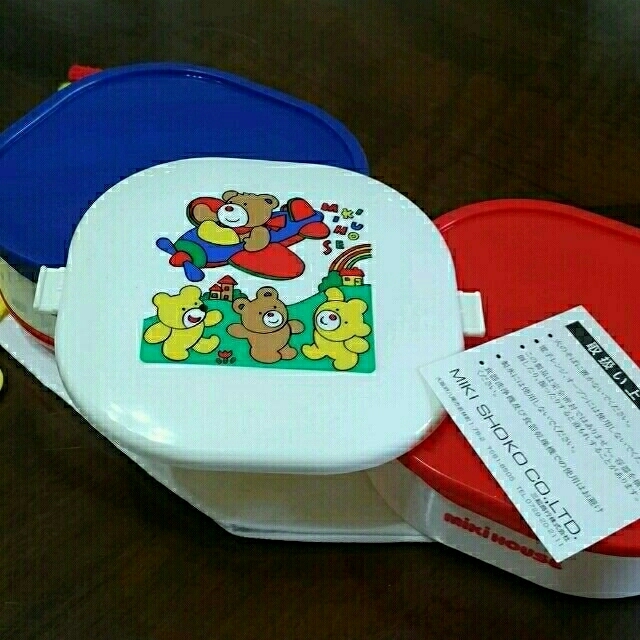 mikihouse(ミキハウス)のﾐｷﾊｳｽ🐻lunchBOX新品未使用 インテリア/住まい/日用品のキッチン/食器(弁当用品)の商品写真