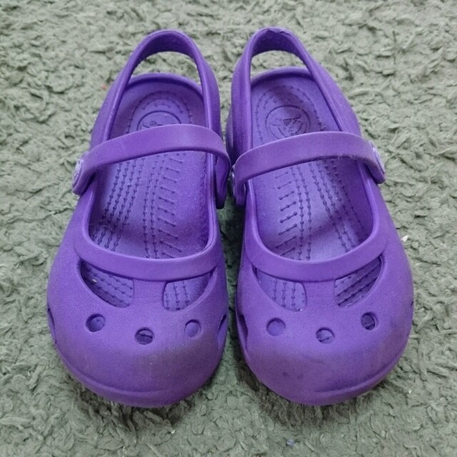 crocs(クロックス)のクロックス14ｾﾝﾁ キッズ/ベビー/マタニティのベビー靴/シューズ(~14cm)(サンダル)の商品写真