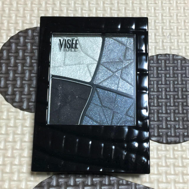 VISEE(ヴィセ)のヴィセ アイシャドー シルバー系 コスメ/美容のベースメイク/化粧品(アイシャドウ)の商品写真