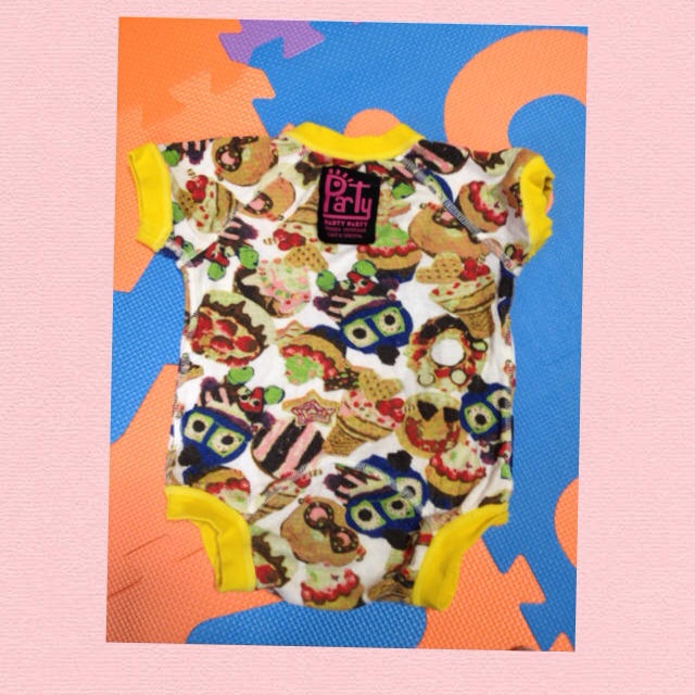 F.O.KIDS(エフオーキッズ)のparty party  ロンパース キッズ/ベビー/マタニティのベビー服(~85cm)(ロンパース)の商品写真