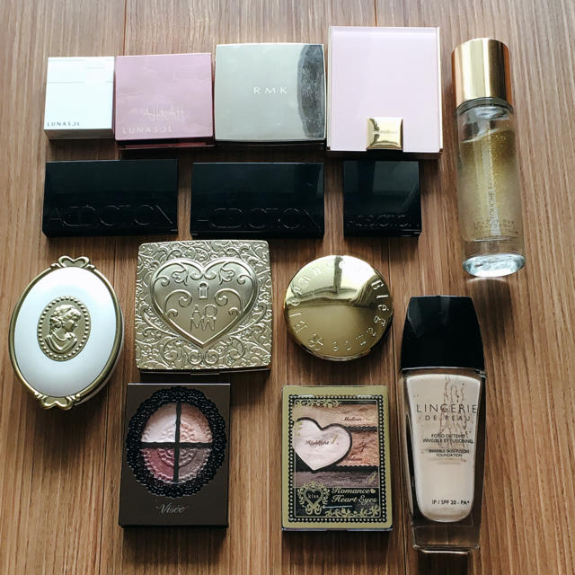 Yves Saint Laurent Beaute(イヴサンローランボーテ)のYSL、RMK、アディクションなどデパコスまとめ売り♡限定品も！残量9割以上 コスメ/美容のベースメイク/化粧品(アイシャドウ)の商品写真