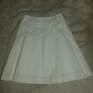 エムプルミエ(M-premier)のお値下げ♡エムプルミエ３４白スカート(ひざ丈スカート)