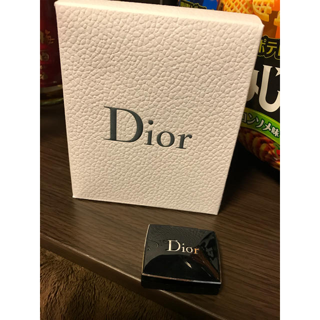 Christian Dior(クリスチャンディオール)のチーク コスメ/美容のベースメイク/化粧品(チーク)の商品写真