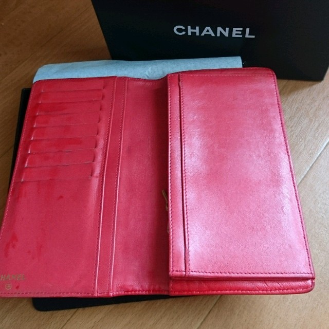 CHANEL(シャネル)のタイガース応援セール！CHANELアイコンモチーフ長財布レッド💖✨早い者勝ち レディースのファッション小物(財布)の商品写真