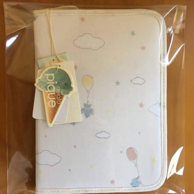 gelato pique(ジェラートピケ)のe-eさま専用ページ キッズ/ベビー/マタニティのマタニティ(母子手帳ケース)の商品写真