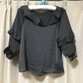 ダブルクローゼット(w closet)のフリルブラウス(シャツ/ブラウス(長袖/七分))