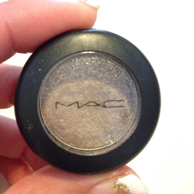 MAC(マック)のM.A.Cアイシャドウ ミネラリズム コスメ/美容のベースメイク/化粧品(その他)の商品写真