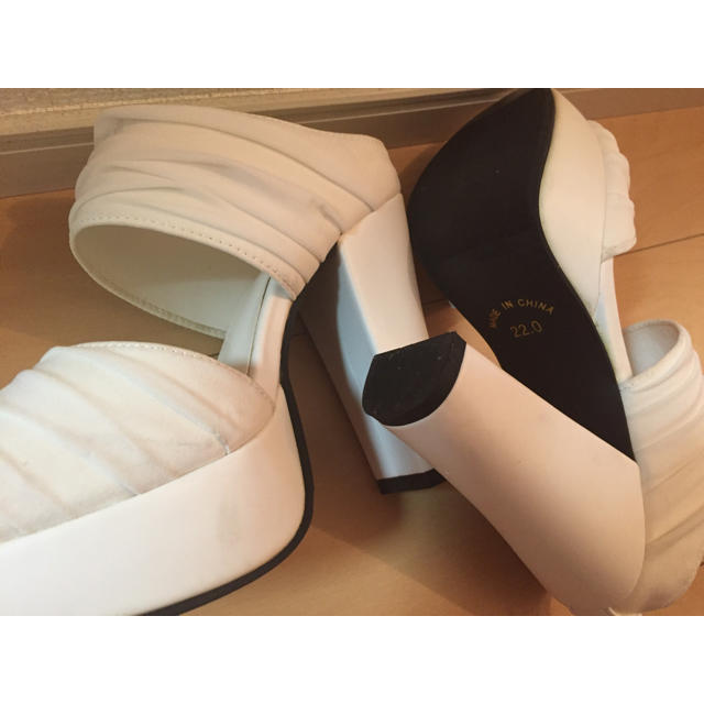 可愛い♡白 サンダル レディースの靴/シューズ(サンダル)の商品写真