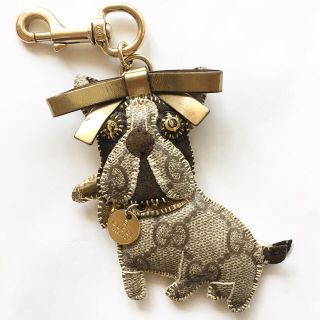 正規品グッチ犬キーホルダー - キーホルダー