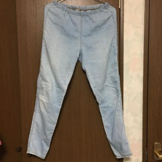 ジーユー(GU)のGU レギンスパンツ デニム風 （USED品）(デニム/ジーンズ)