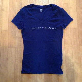 トミーヒルフィガー(TOMMY HILFIGER)のトミー❤︎Tシャツ(Tシャツ(半袖/袖なし))