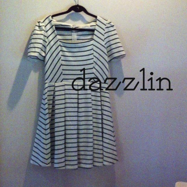 dazzlin(ダズリン)のdazzlinのワンピース レディースのワンピース(ミニワンピース)の商品写真