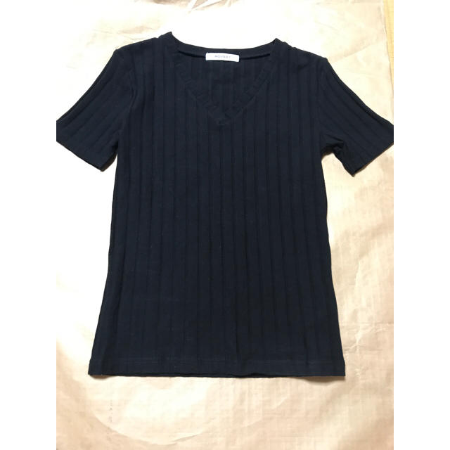 moussy(マウジー)のmoussyTシャツ❤︎新品、未使用 レディースのトップス(Tシャツ(半袖/袖なし))の商品写真