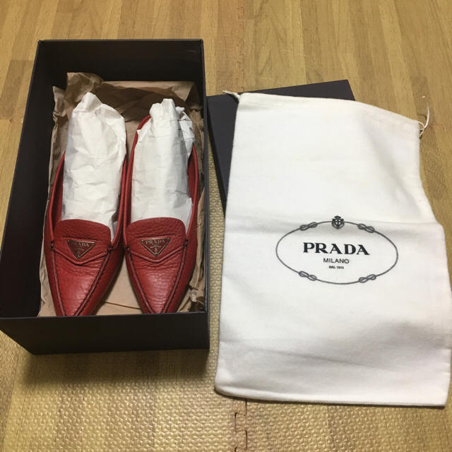 PRADA(プラダ)のniko様専用 PRADA  プラダ フラットミュール サンダル  レディースの靴/シューズ(ミュール)の商品写真