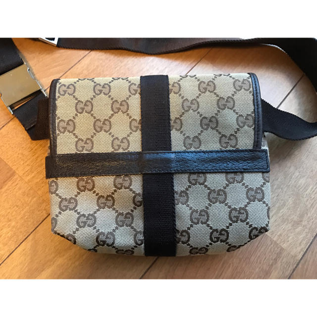 Gucci(グッチ)のGUCCI グッチ ウエストポーチ レディースのバッグ(ボディバッグ/ウエストポーチ)の商品写真