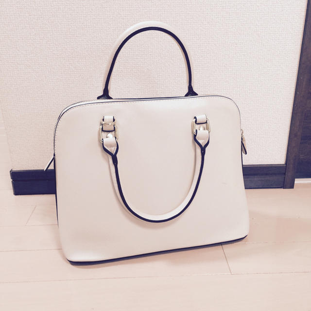 ZARA(ザラ)のshoulder bag♡ レディースのバッグ(ショルダーバッグ)の商品写真