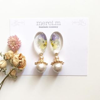 no.363 押し花レジンピアス イヤリング(ピアス)