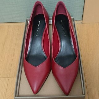 チャールズアンドキース(Charles and Keith)のチャールズ＆キース 未使用 パンプス(ハイヒール/パンプス)